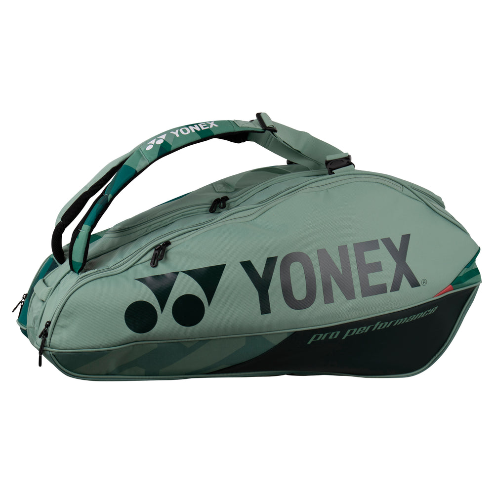 PRO RACQUET BAG (9 PCS)