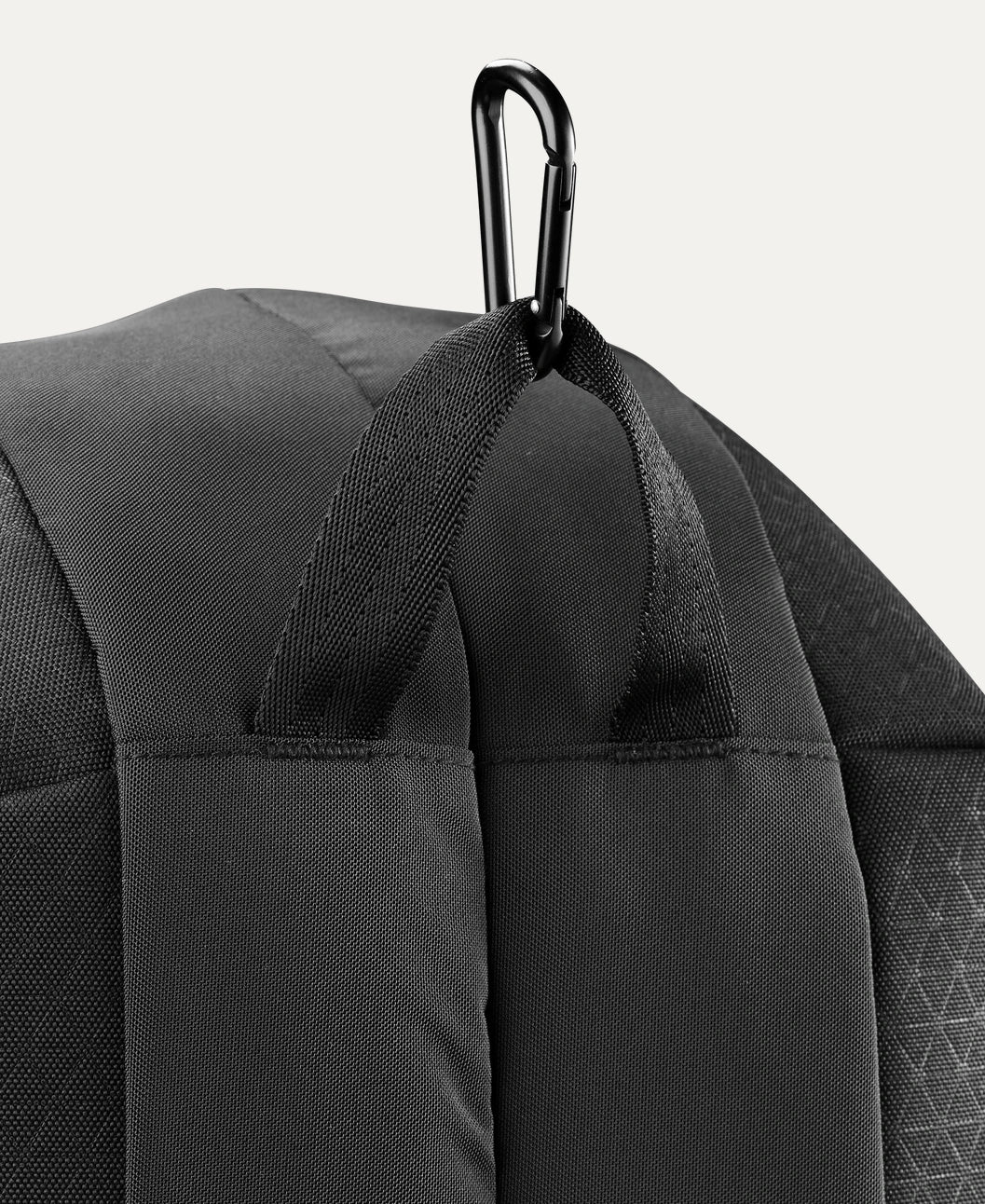 Clash V3 6PK Racquet Bag Black